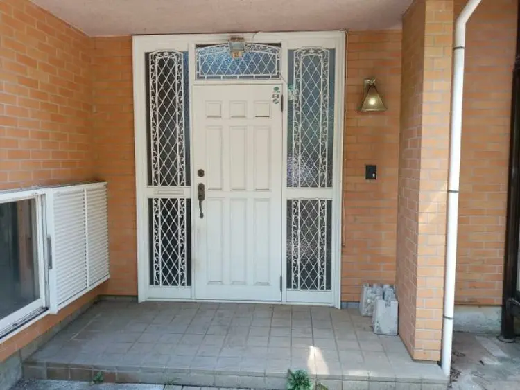 78f4a3b840699125bcb45c2691e2f93b_04_01